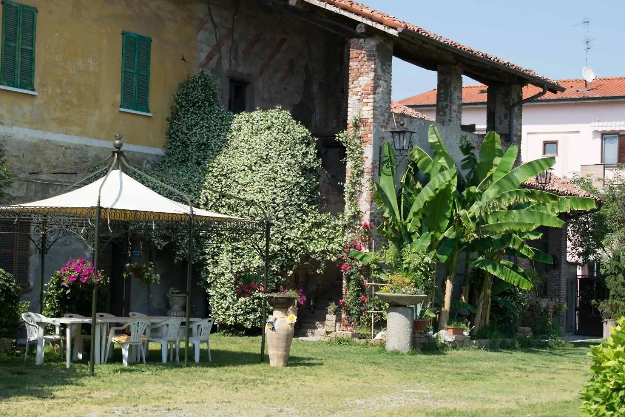 Oda ve Kahvaltı B&B Castello Di Cavaione Truccazzano